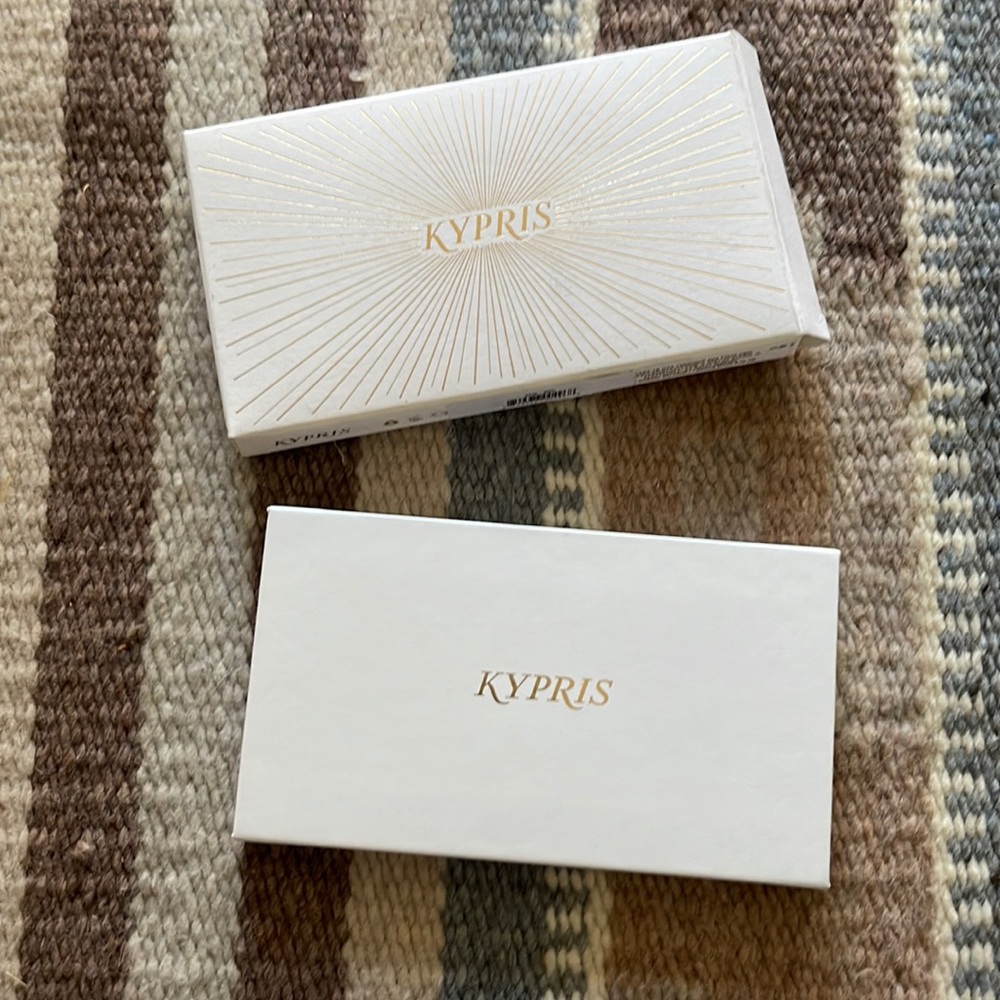 Kypris Eyeshadow Palette